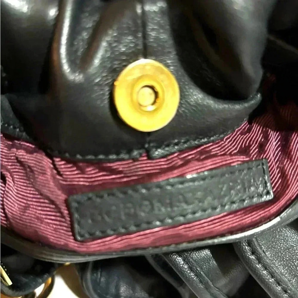 Bcbg maxazria black quilted leather shoulder handbag - Picture 5 of 9